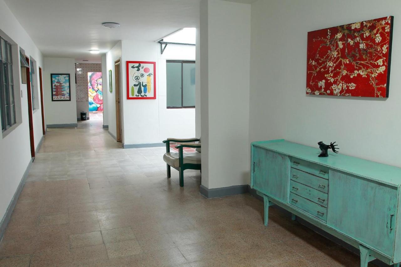 Casa Tuvia Parque Hostel Medellin Ngoại thất bức ảnh